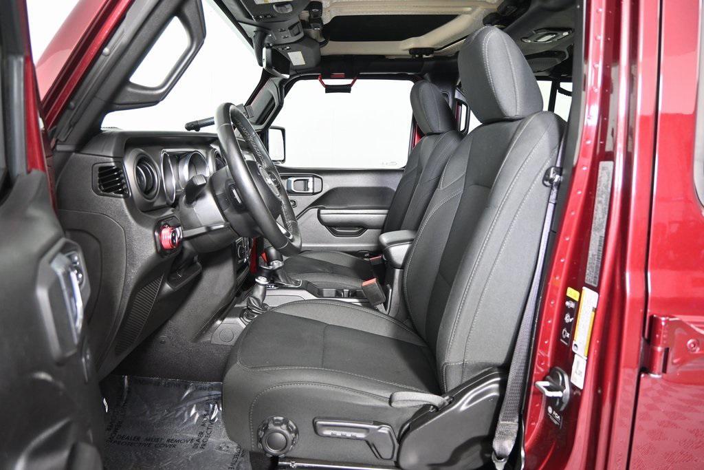 used 2022 Jeep Gladiator car, priced at $32,299