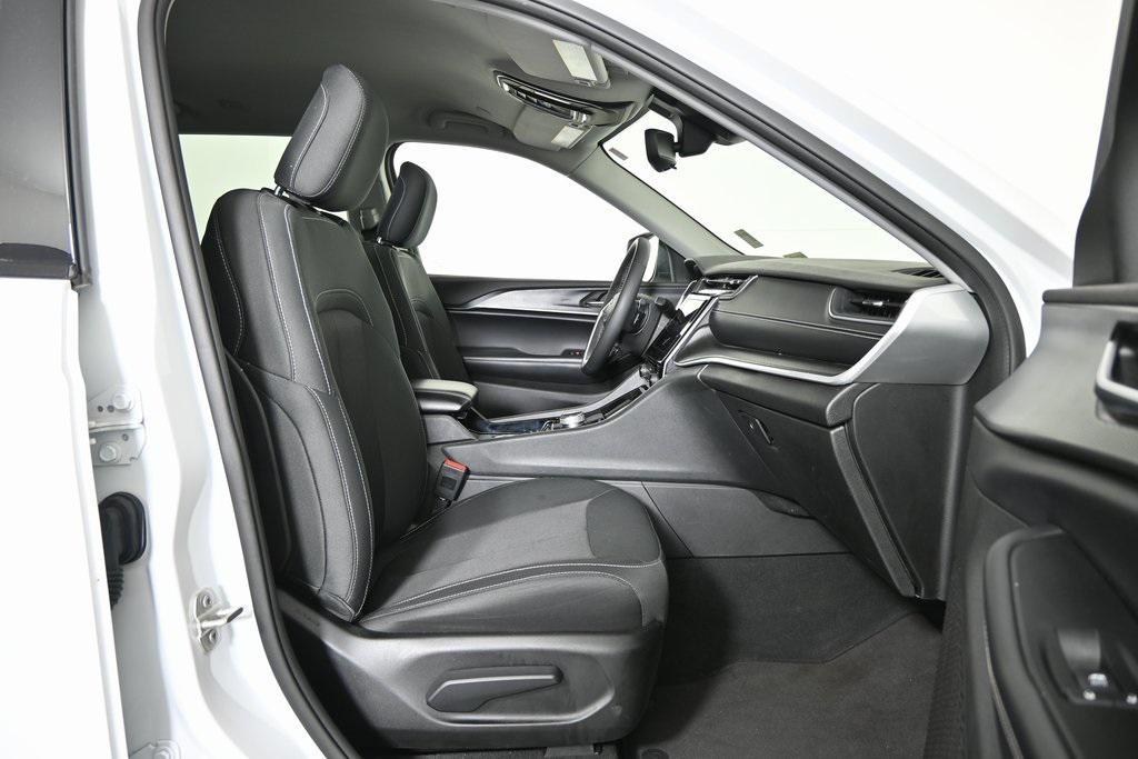 used 2023 Jeep Grand Cherokee L car, priced at $25,899