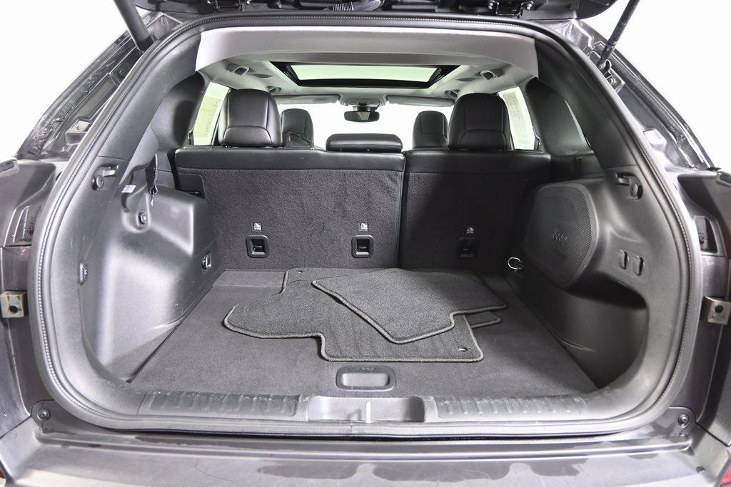 used 2022 Jeep Cherokee car, priced at $26,499