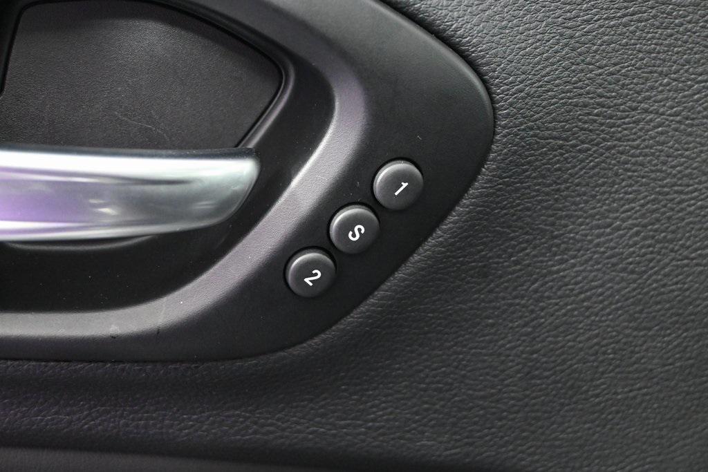 used 2022 Jeep Cherokee car, priced at $26,499