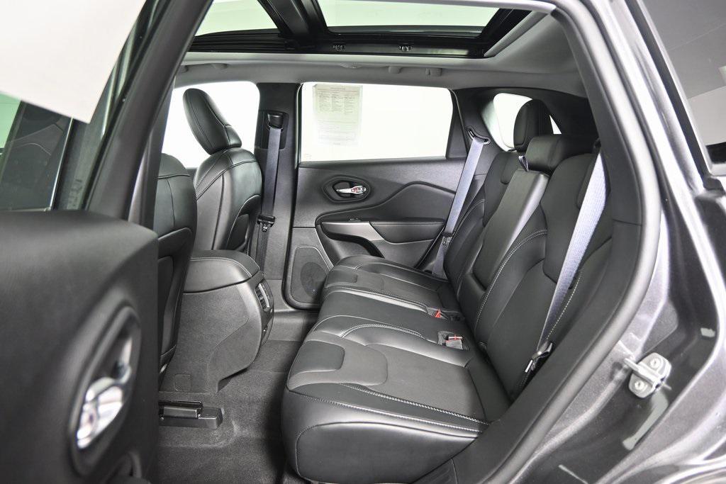 used 2022 Jeep Cherokee car, priced at $26,499