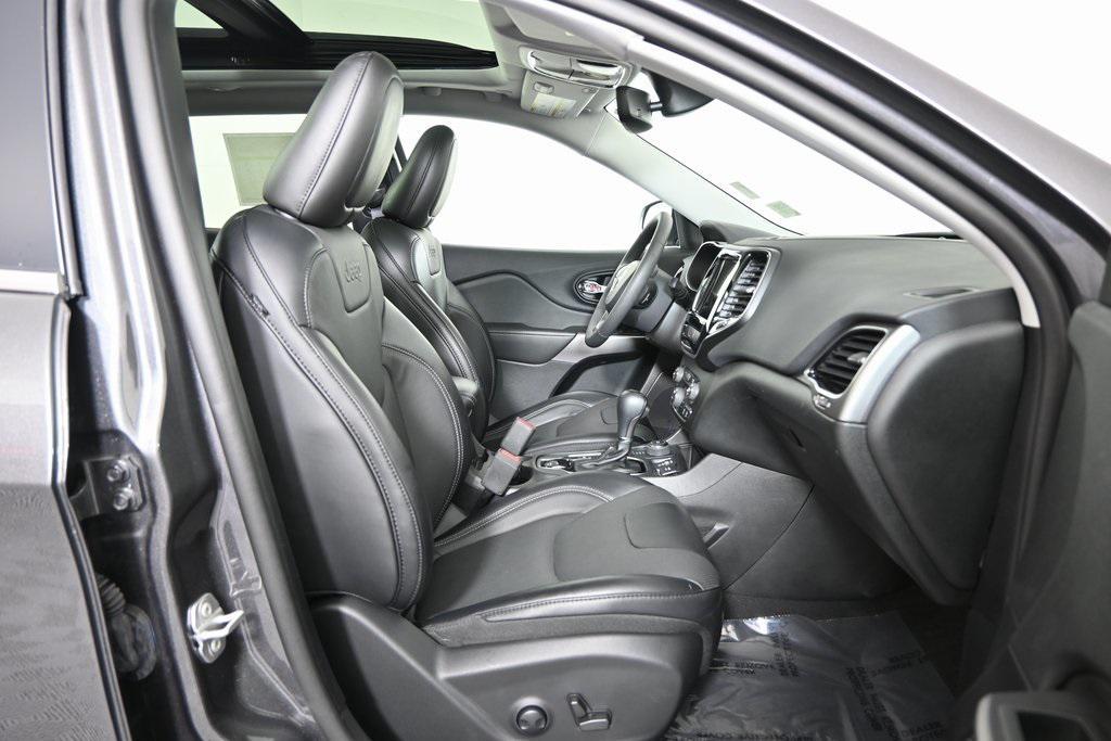 used 2022 Jeep Cherokee car, priced at $26,499