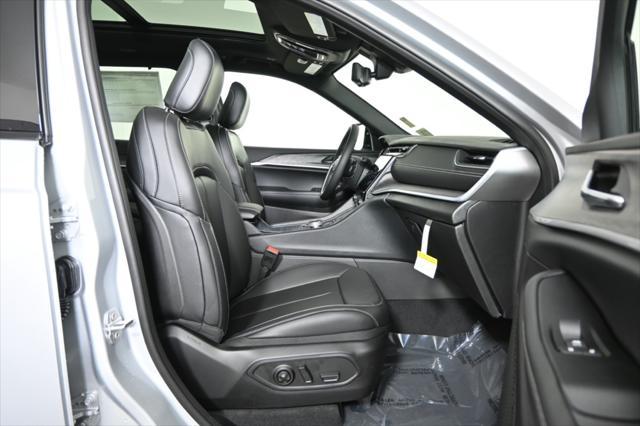 new 2025 Jeep Grand Cherokee L car, priced at $51,299