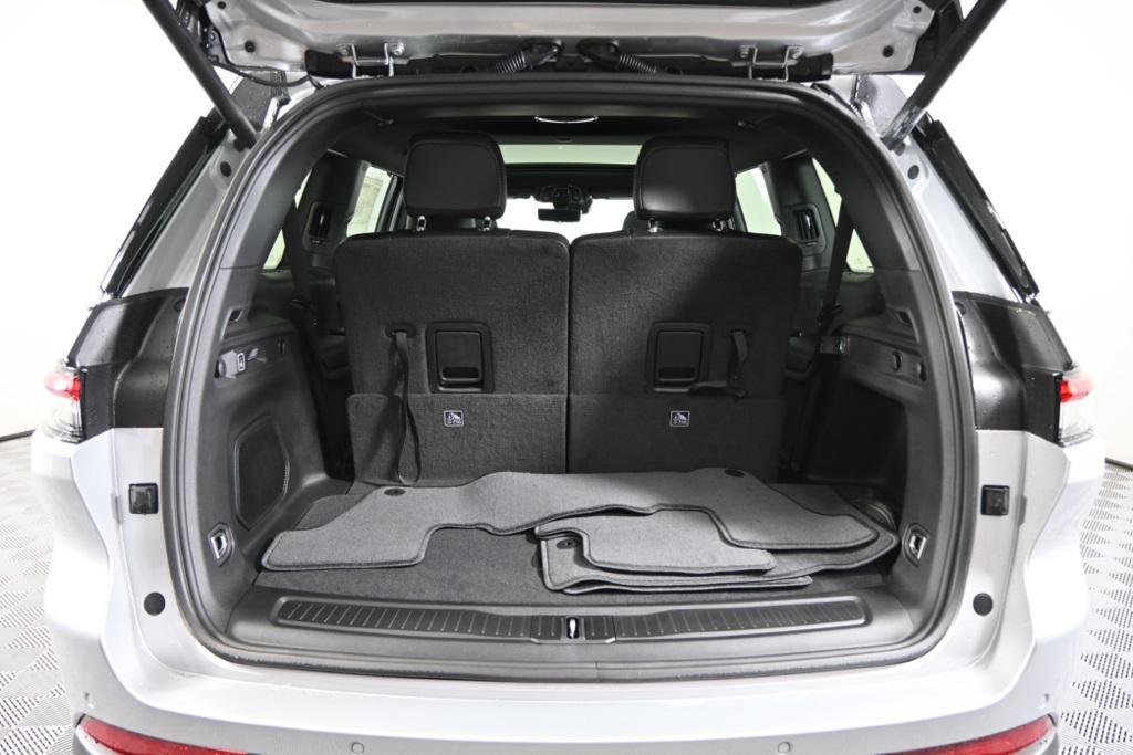 new 2025 Jeep Grand Cherokee L car, priced at $51,472