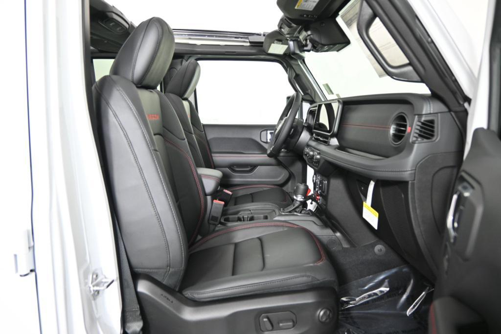 new 2025 Jeep Wrangler car, priced at $64,499