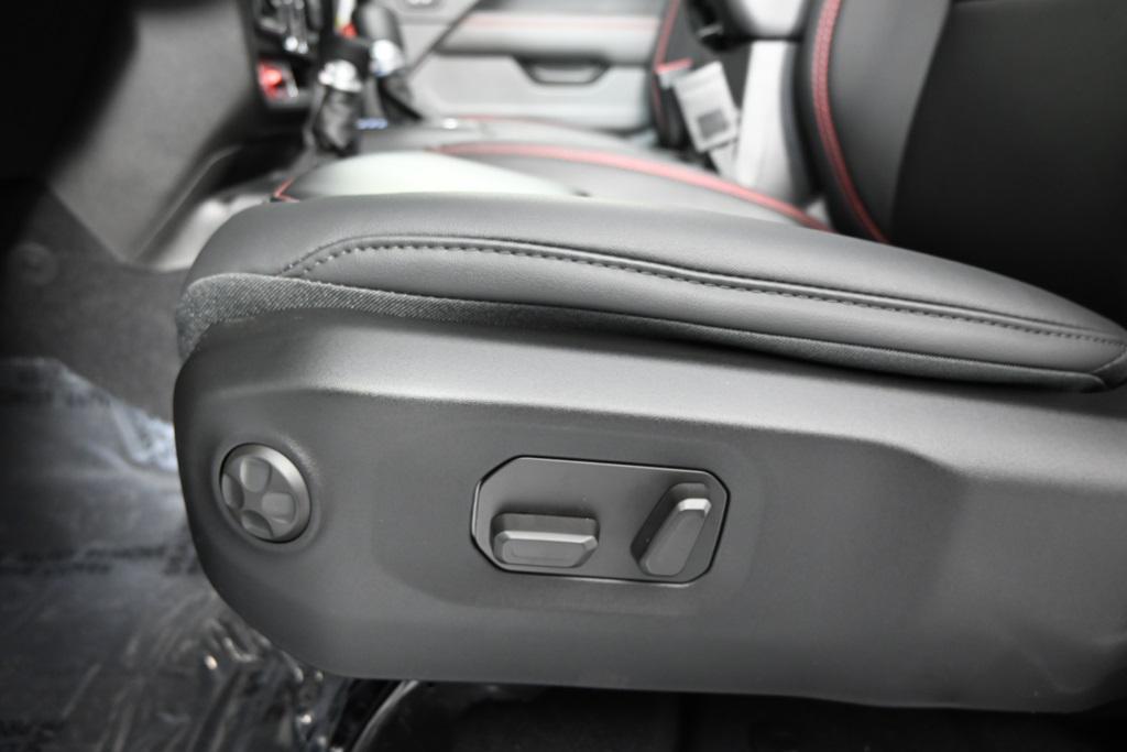 new 2025 Jeep Wrangler car, priced at $64,499