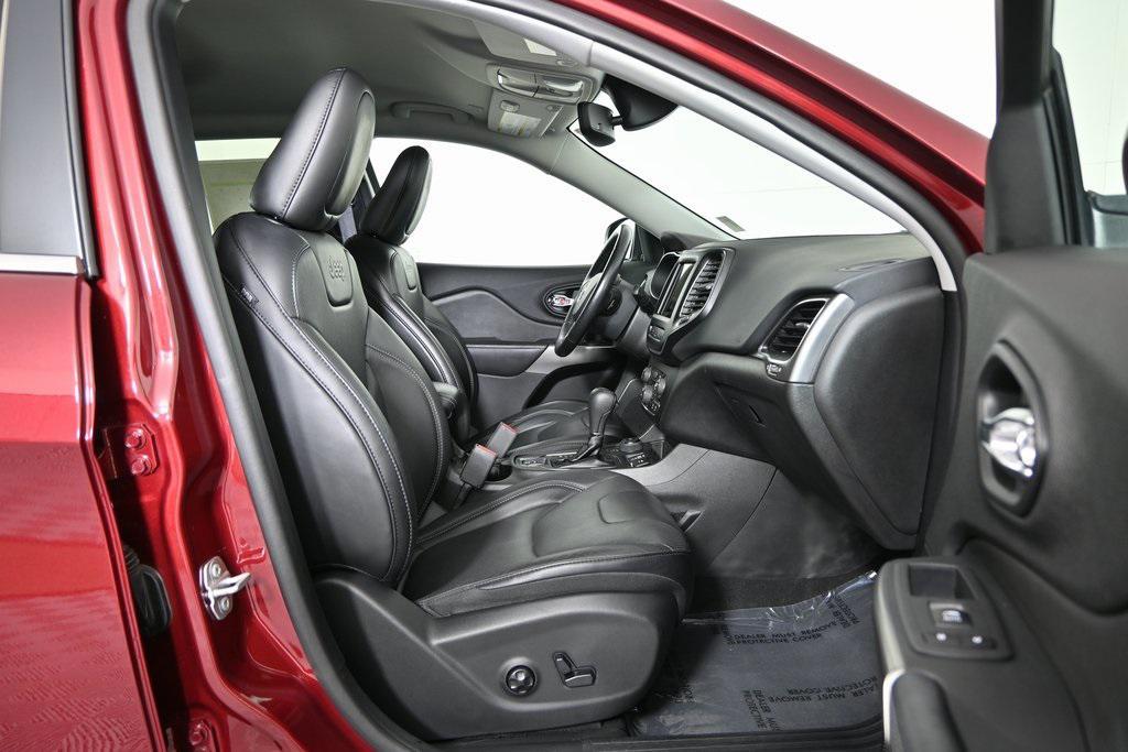 used 2021 Jeep Cherokee car, priced at $21,799