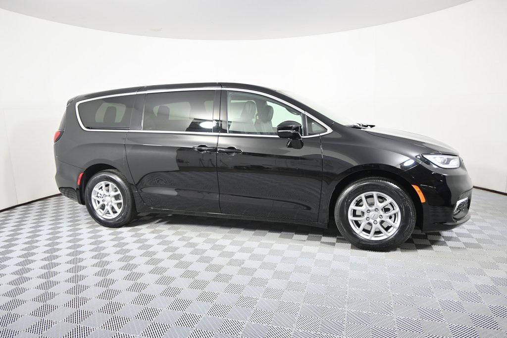 new 2026 Chrysler Pacifica car, priced at $45,640