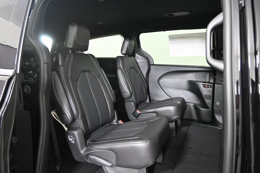 new 2026 Chrysler Pacifica car, priced at $45,640