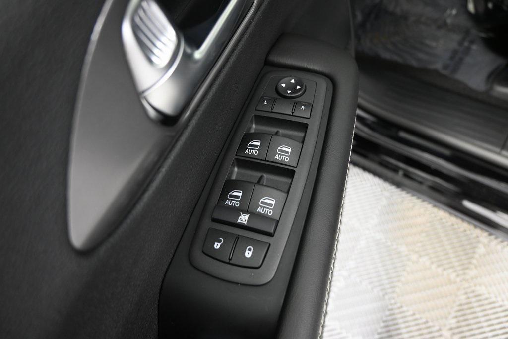 new 2026 Chrysler Pacifica car, priced at $45,640