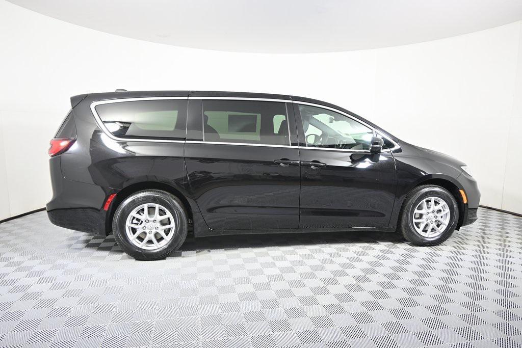 new 2026 Chrysler Pacifica car, priced at $45,640