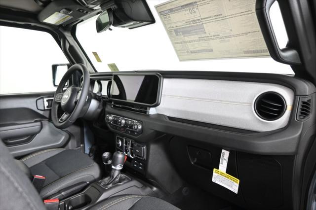 new 2025 Jeep Wrangler car, priced at $45,199
