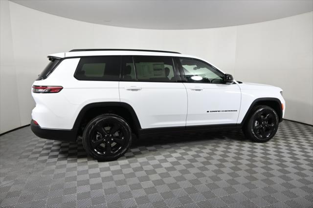 new 2025 Jeep Grand Cherokee L car, priced at $52,299