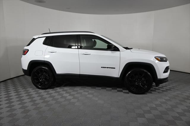 new 2025 Jeep Compass car, priced at $33,199