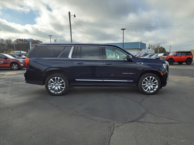 used 2022 GMC Yukon XL car, priced at $64,843