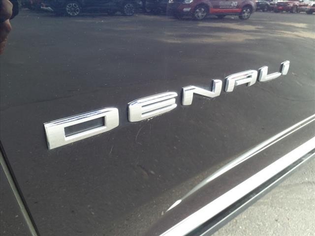 used 2022 GMC Yukon XL car, priced at $64,843