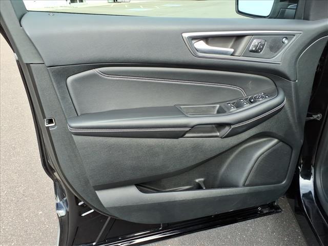 used 2024 Ford Edge car, priced at $39,676