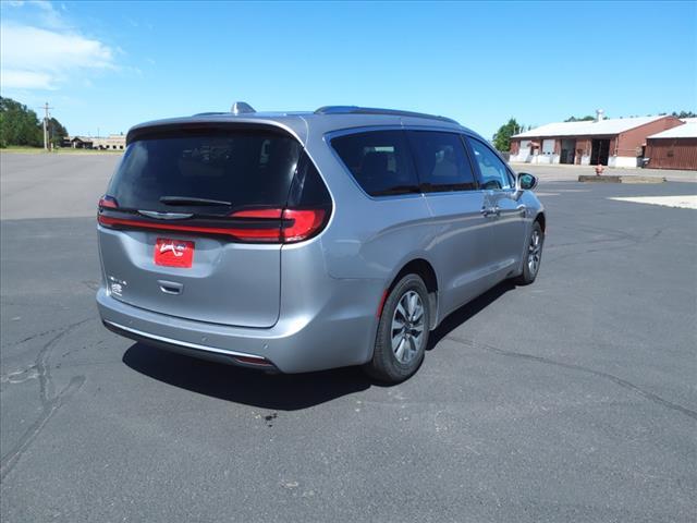 used 2021 Chrysler Pacifica car, priced at $24,716