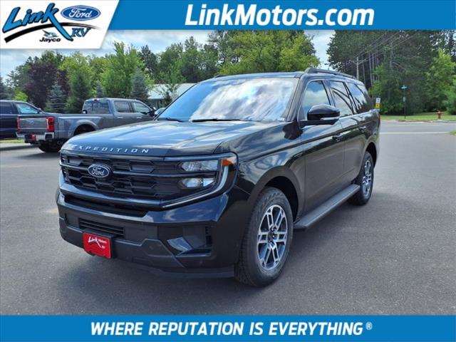new 2025 Ford Expedition car, priced at $71,400