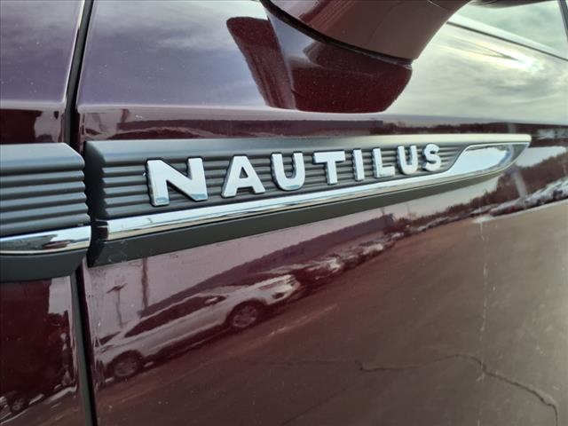 used 2019 Lincoln Nautilus car, priced at $27,430