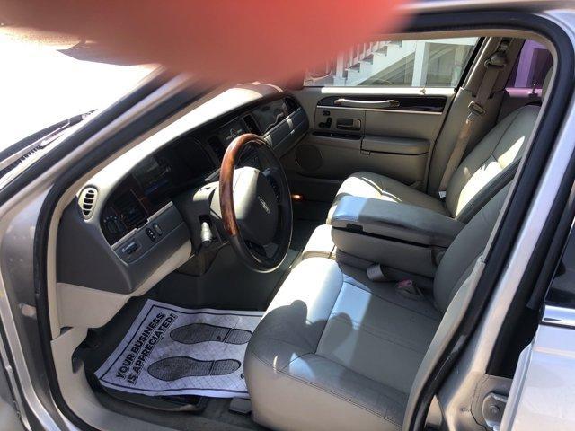 used 2010 Lincoln Town Car car, priced at $10,457