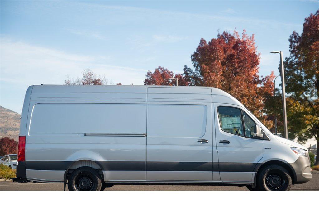 used 2024 Mercedes-Benz Sprinter 2500 car, priced at $54,336
