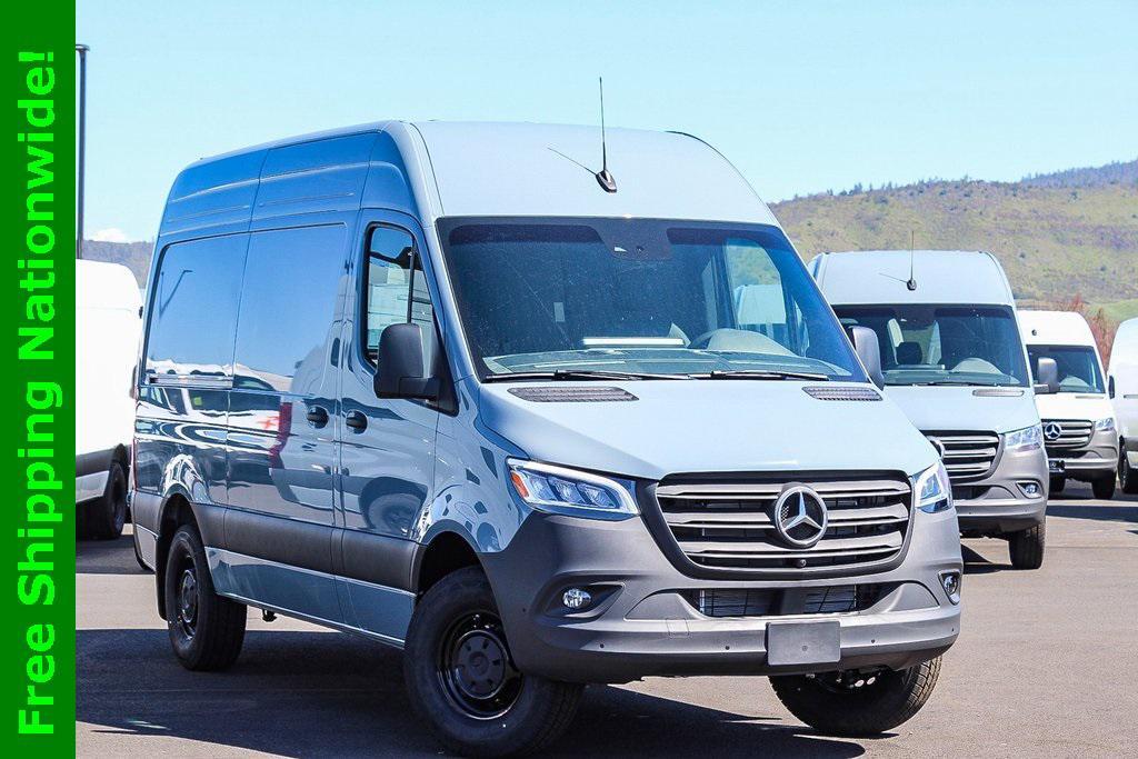 new 2024 Mercedes-Benz Sprinter 2500 car, priced at $74,022