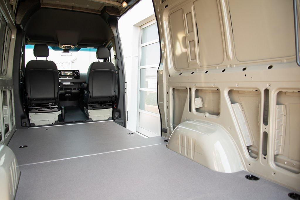 new 2025 Mercedes-Benz Sprinter 2500 car, priced at $78,952