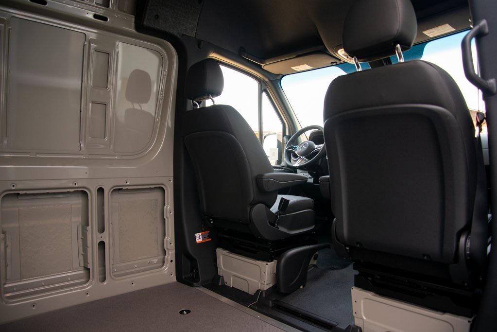new 2025 Mercedes-Benz Sprinter 2500 car, priced at $78,952