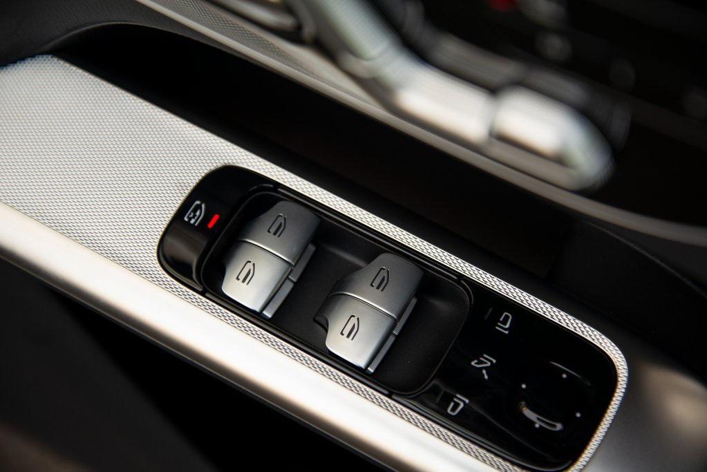 new 2025 Mercedes-Benz GLC 350e car, priced at $76,065