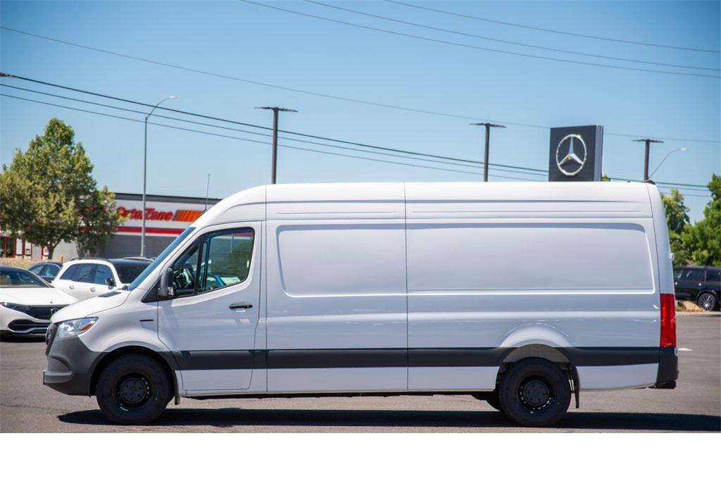 used 2024 Mercedes-Benz Sprinter 2500 car, priced at $53,895
