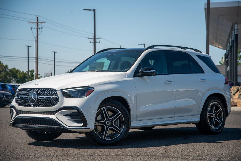 new 2025 Mercedes-Benz GLE 450 car, priced at $84,690