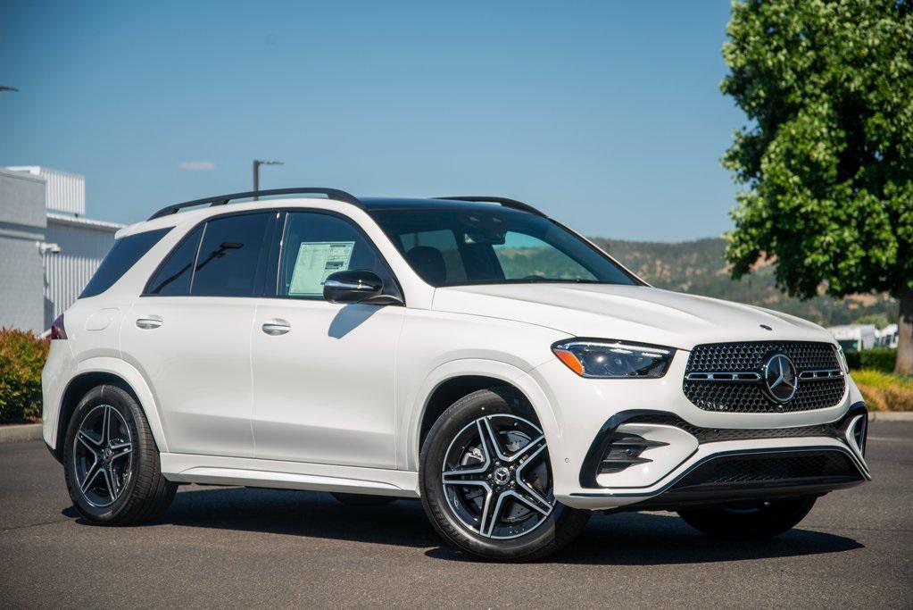new 2025 Mercedes-Benz GLE 450 car, priced at $84,690