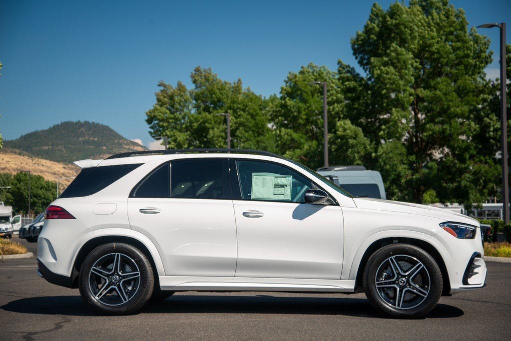 new 2025 Mercedes-Benz GLE 450 car, priced at $84,690