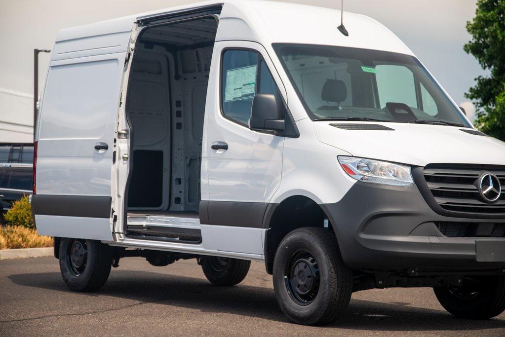 new 2025 Mercedes-Benz Sprinter 2500 car, priced at $71,925