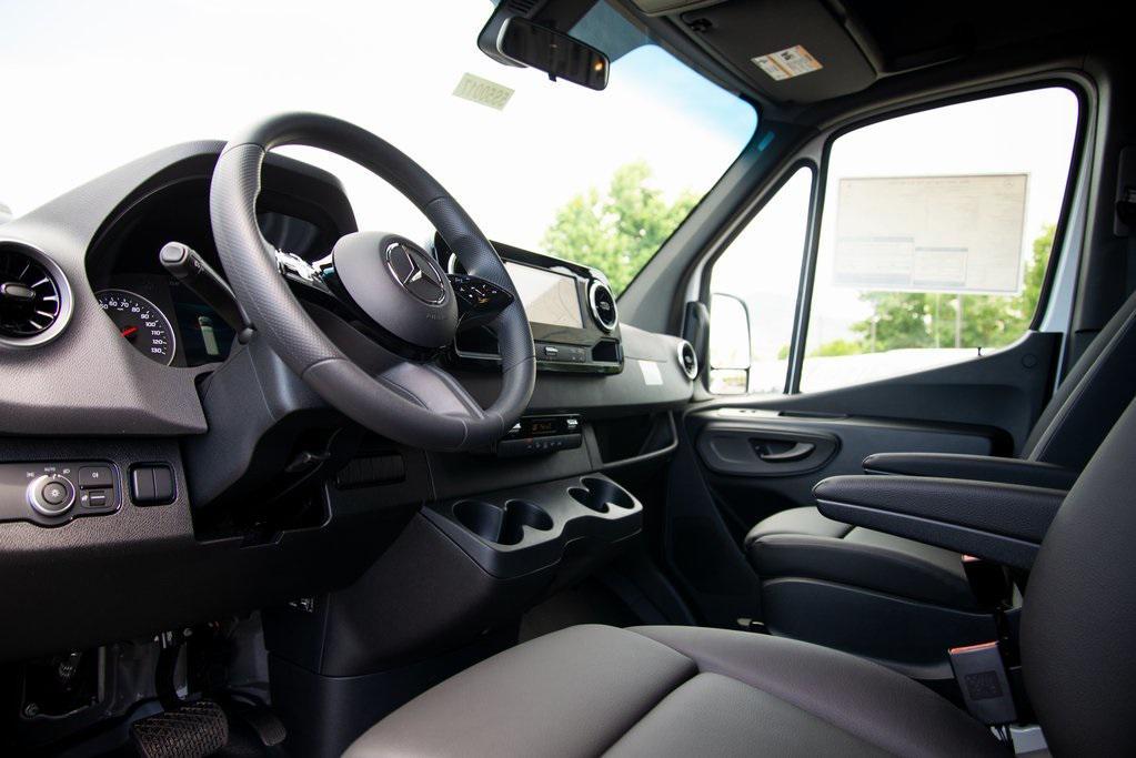 new 2025 Mercedes-Benz Sprinter 2500 car, priced at $71,925