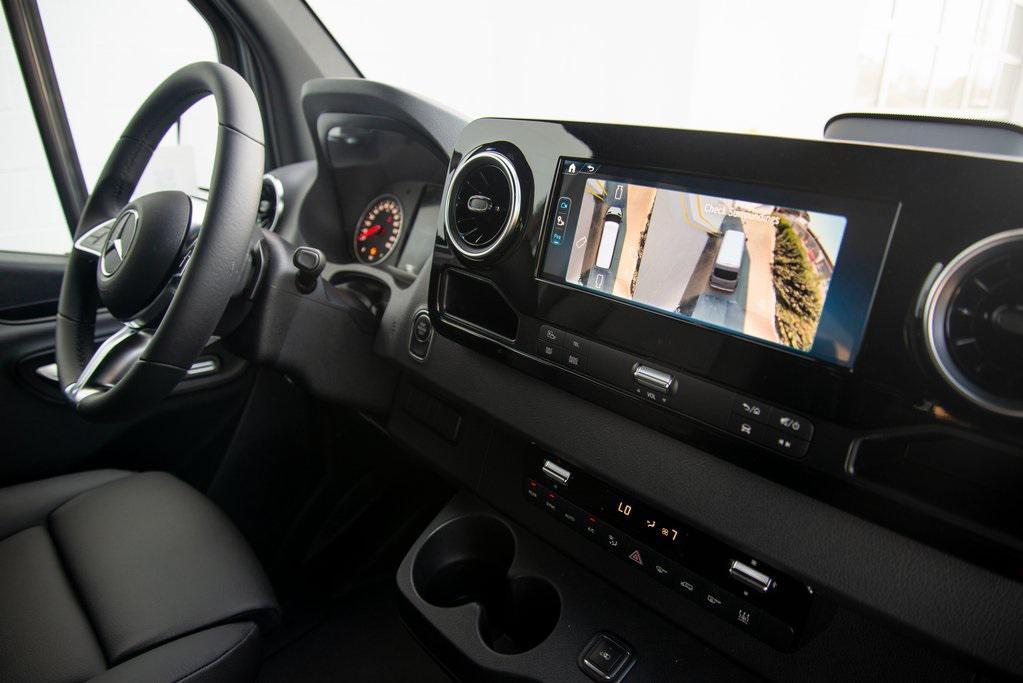 new 2025 Mercedes-Benz Sprinter 2500 car, priced at $85,078