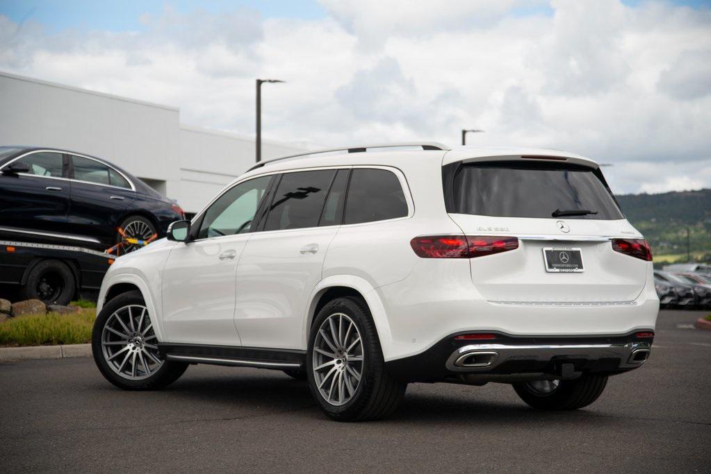 new 2025 Mercedes-Benz GLS 580 car, priced at $117,645