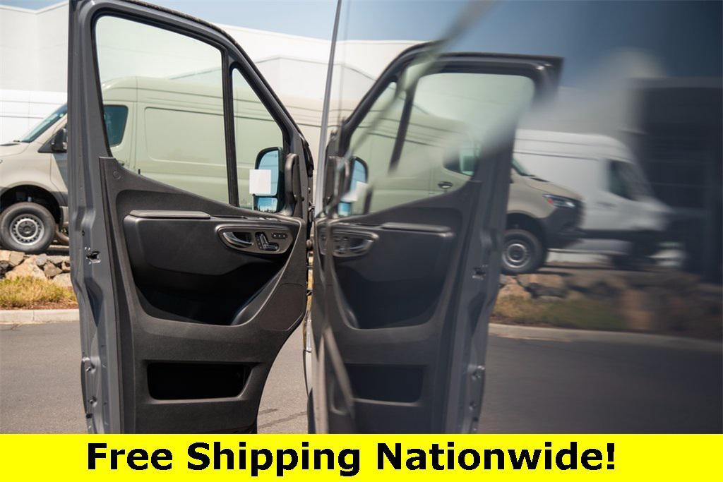new 2024 Mercedes-Benz Sprinter 2500 car, priced at $74,777