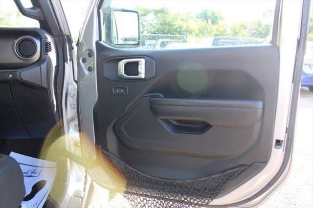 used 2018 Jeep Wrangler Unlimited car, priced at $19,999