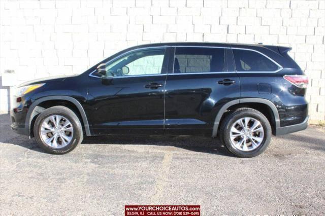 used 2015 Toyota Highlander car, priced at $15,999