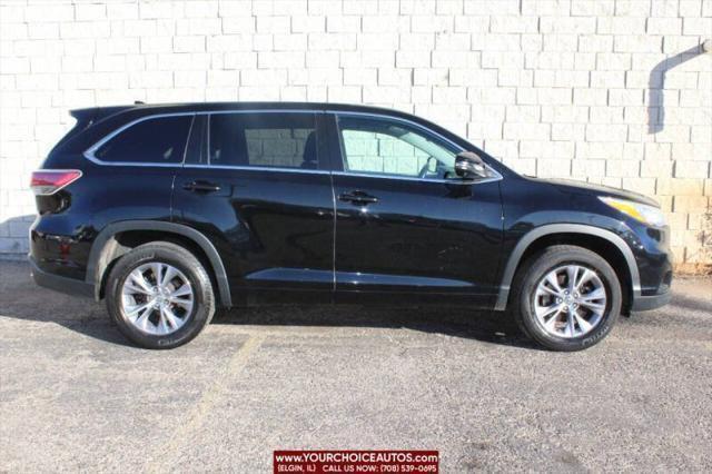 used 2015 Toyota Highlander car, priced at $15,999