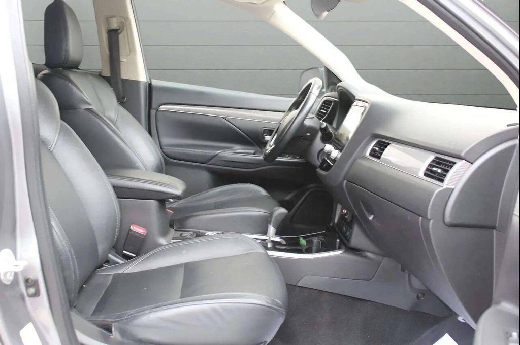 used 2020 Mitsubishi Outlander car, priced at $15,499