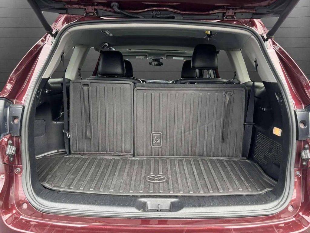 used 2019 Toyota Highlander car, priced at $20,999