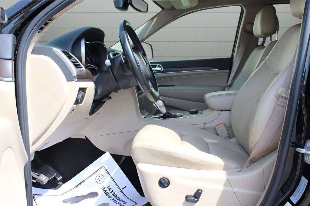 used 2017 Jeep Grand Cherokee car, priced at $12,999