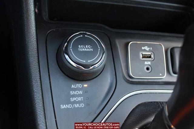 used 2019 Jeep Cherokee car, priced at $12,977