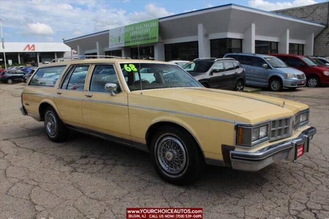 used 1986 Oldsmobile Custom Cruiser car, priced at $8,799