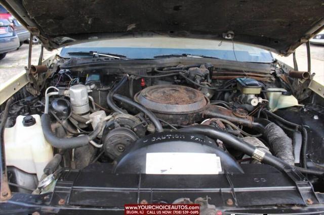 used 1986 Oldsmobile Custom Cruiser car, priced at $6,799
