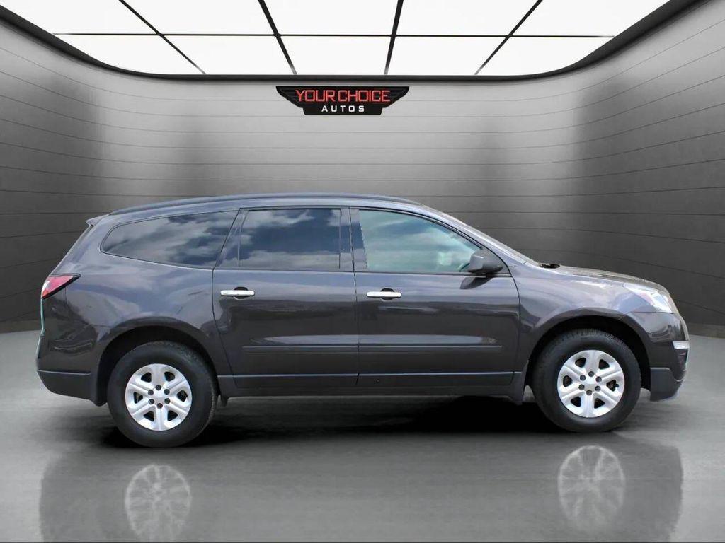 used 2016 Chevrolet Traverse car, priced at $5,812