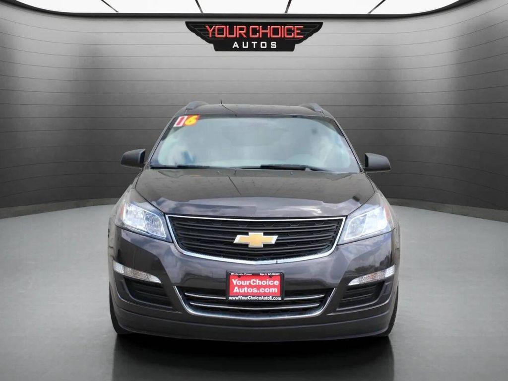 used 2016 Chevrolet Traverse car, priced at $5,812